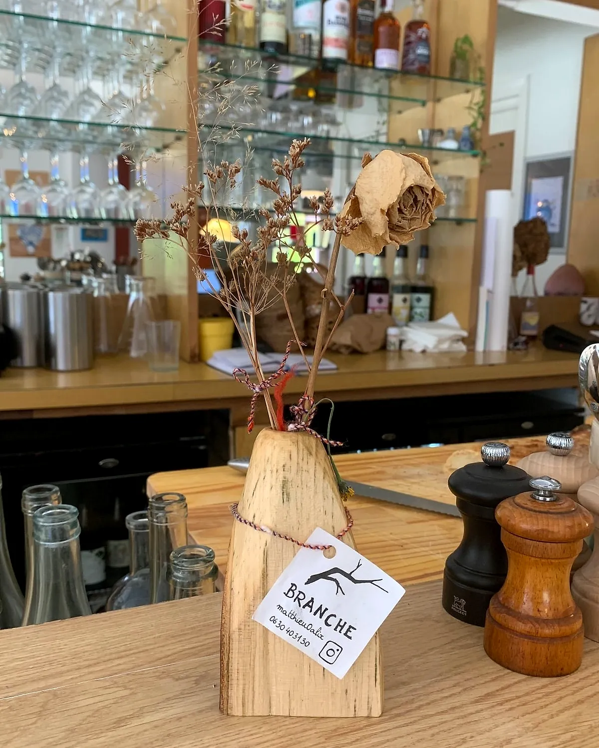 Le comptoir du Café Perdu